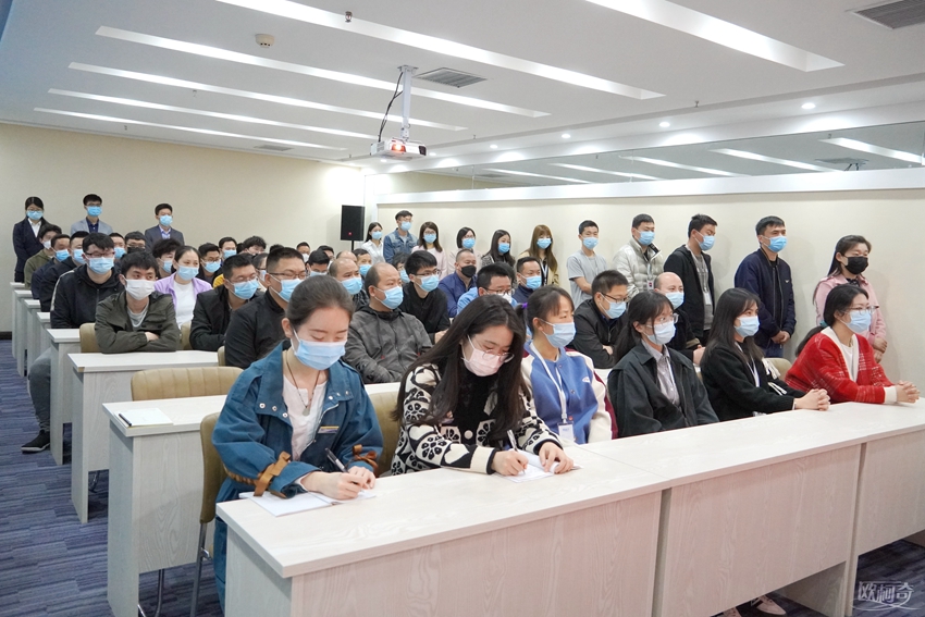 内化于心、外化于行：让“六观十条”在U8国际落地生根